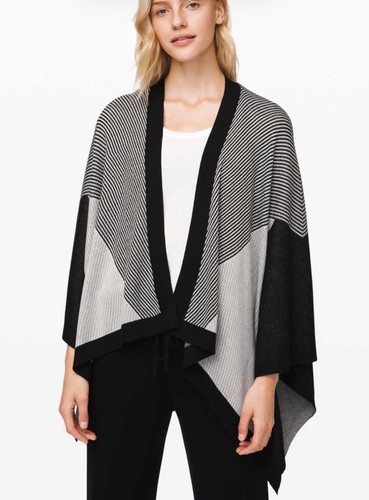 Lululemon one size - one, here